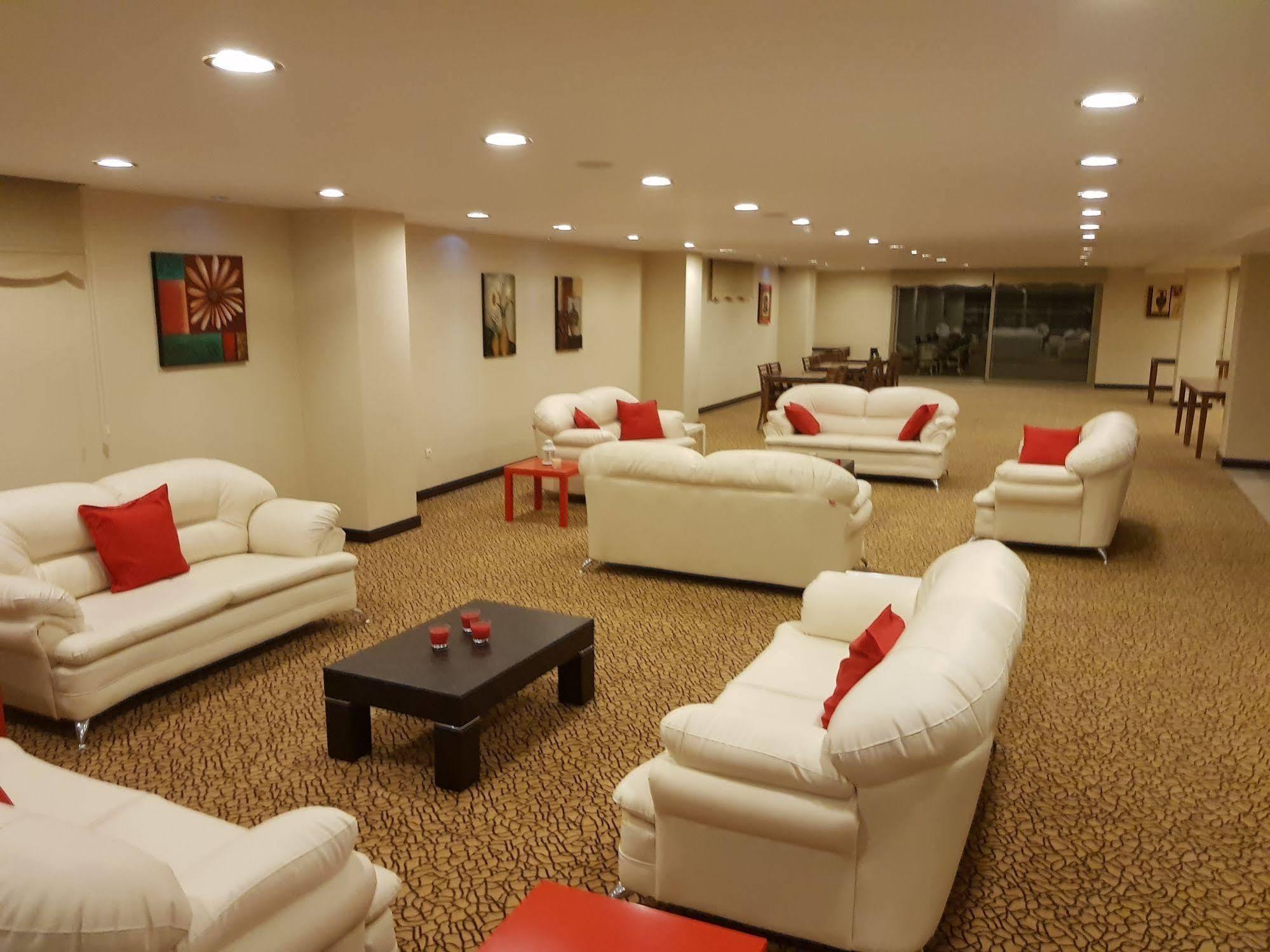 Suena Hotel เซสเม ภายนอก รูปภาพ